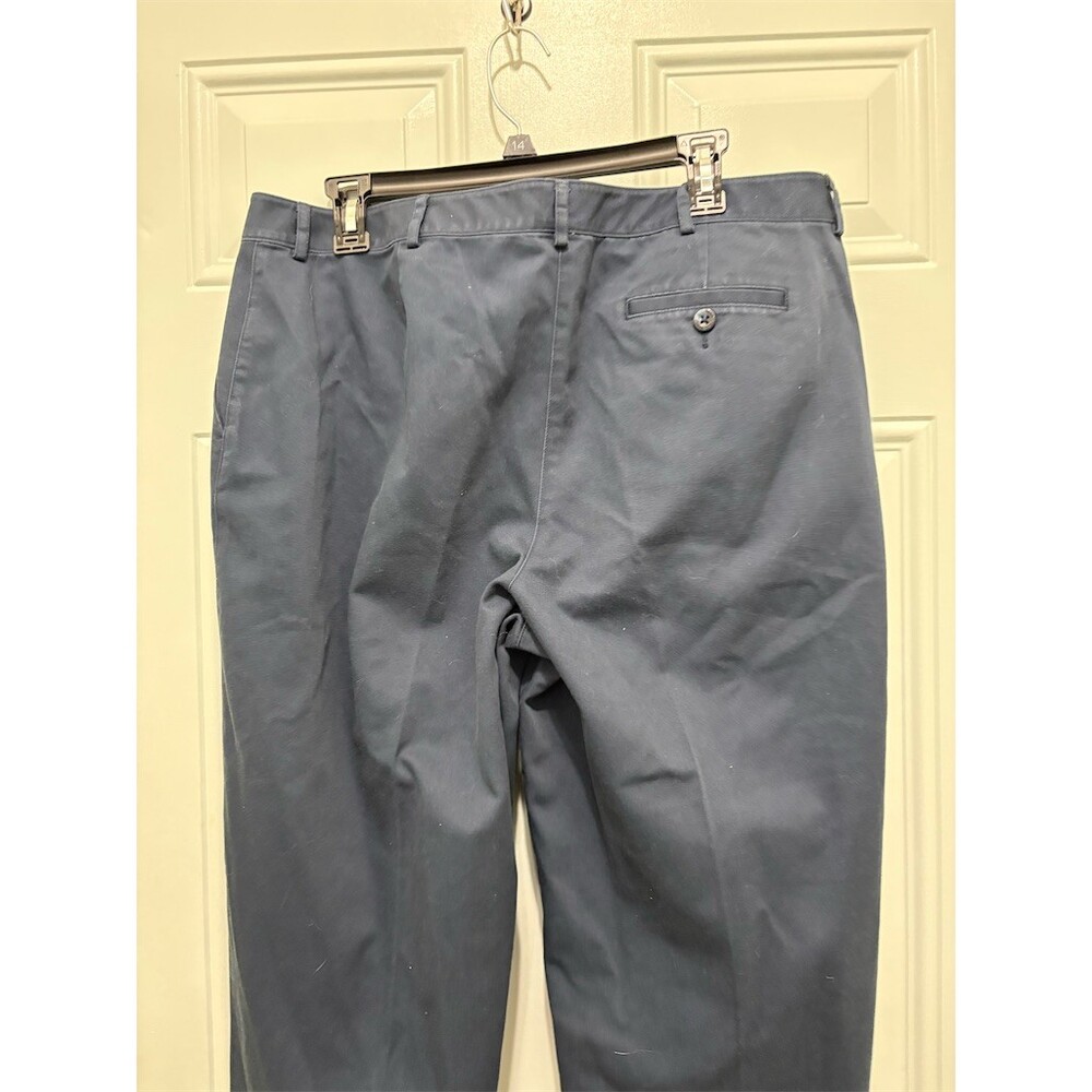 L.L.Bean Favorite Fit Womens Size 16 Navy Blue Straight Leg Flat Front 30 - Picture 6 of 10